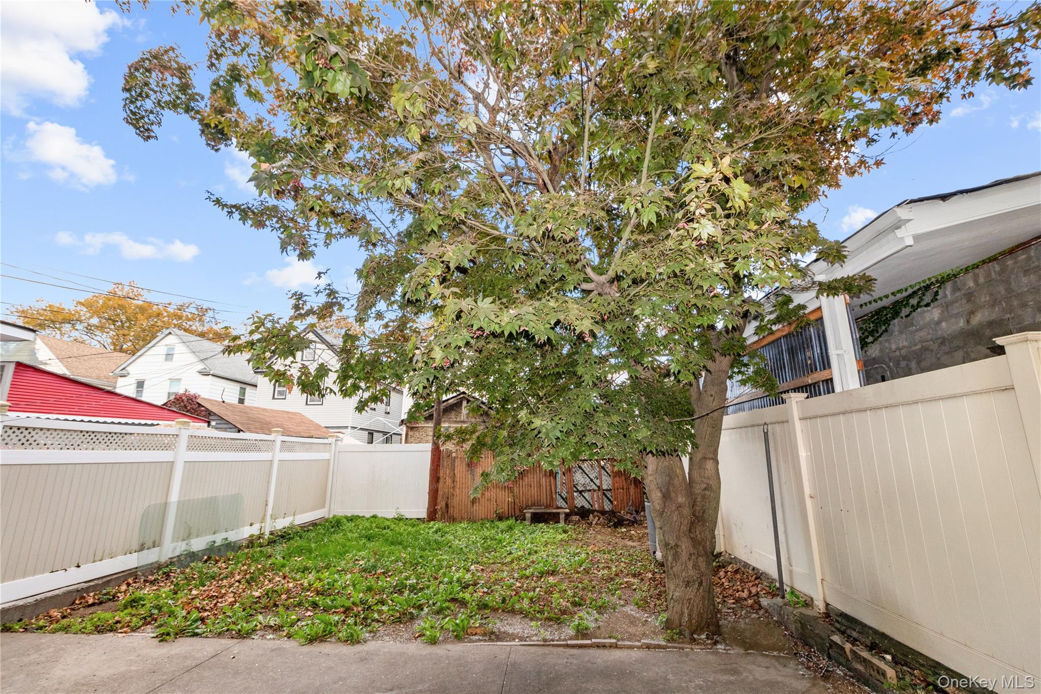 109-29 Van Wyck Expressway, Jamaica, NY 11435