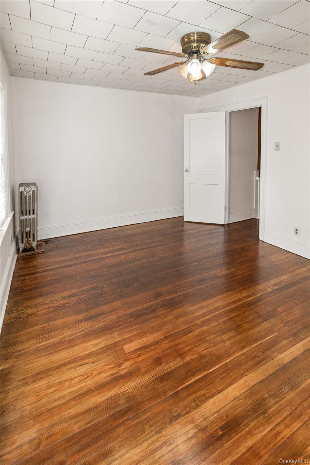 109-29 Van Wyck Expressway, Jamaica, NY 11435