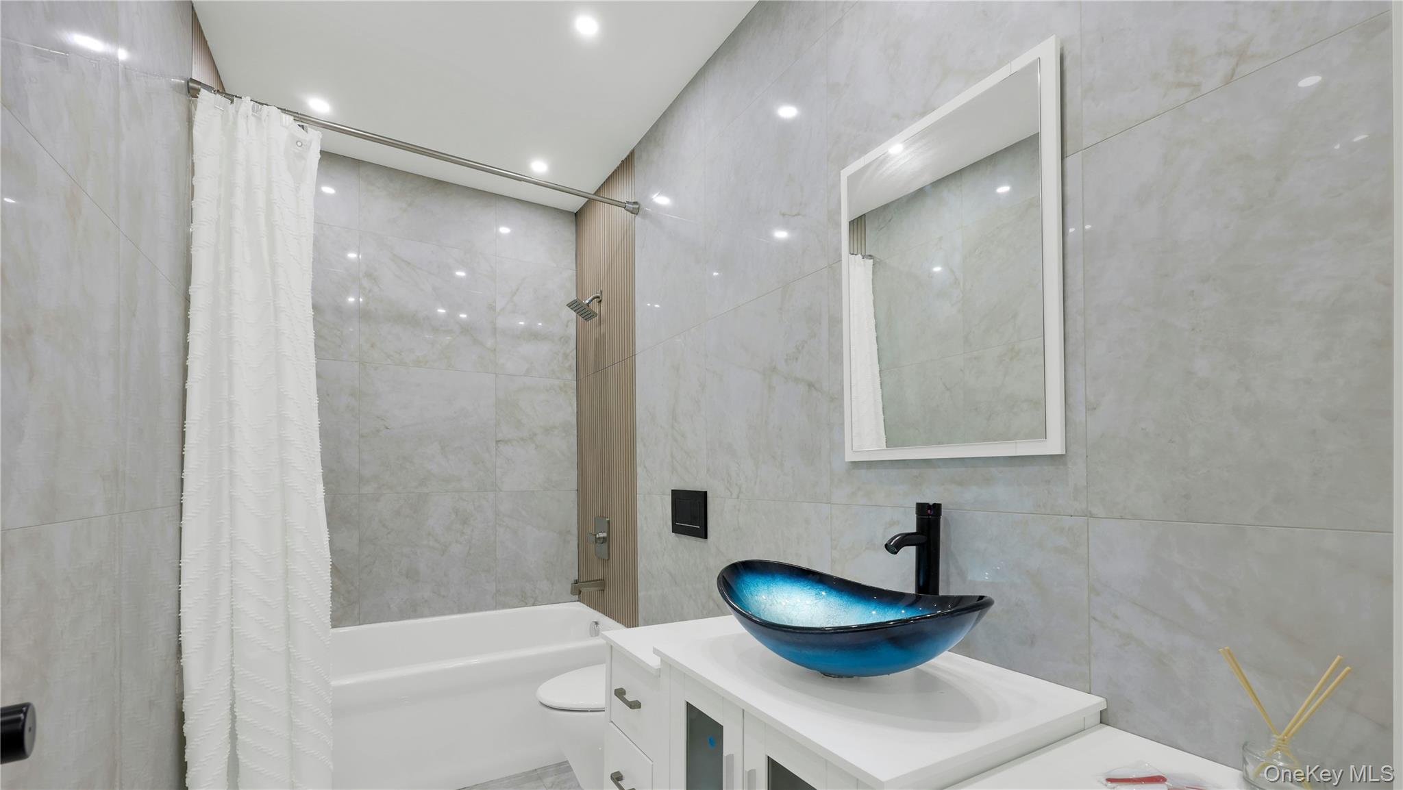 6322 State Route 42, Woodbourne, NY 12788