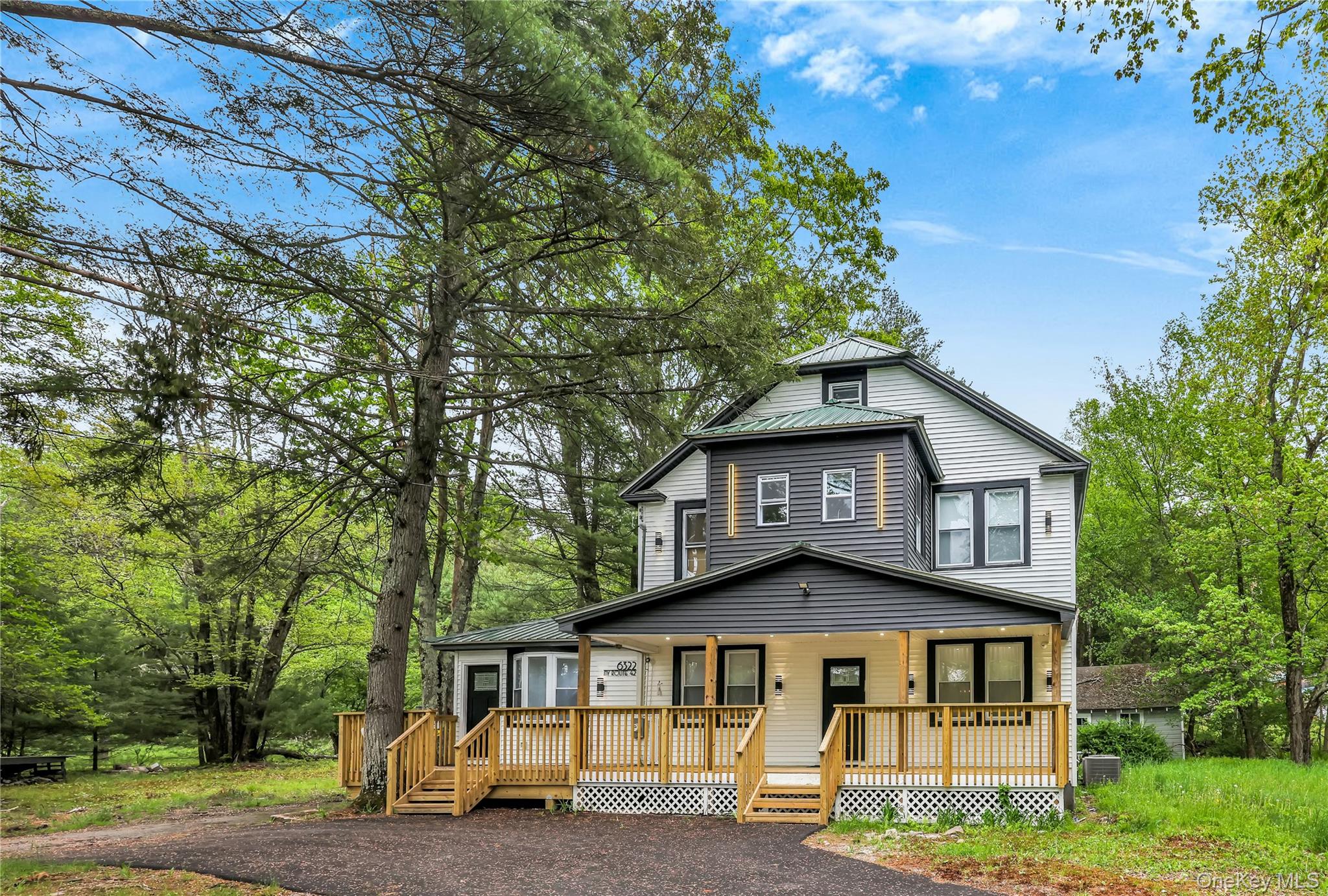 6322 State Route 42, Woodbourne, NY 12788