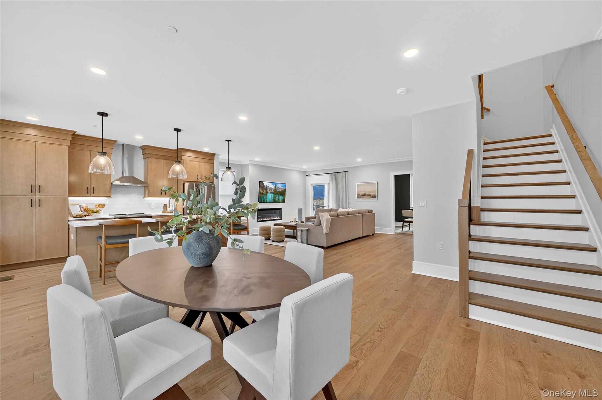 1805 Soundview Court, Yorktown Heights, NY 10598