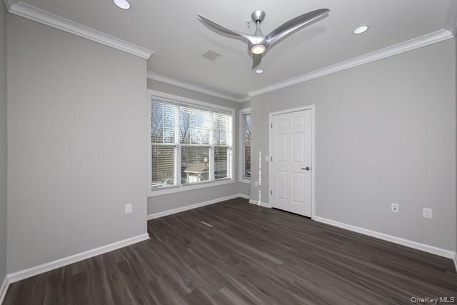 1 Charles Pond Drive # 8-815, Coram, NY 11727