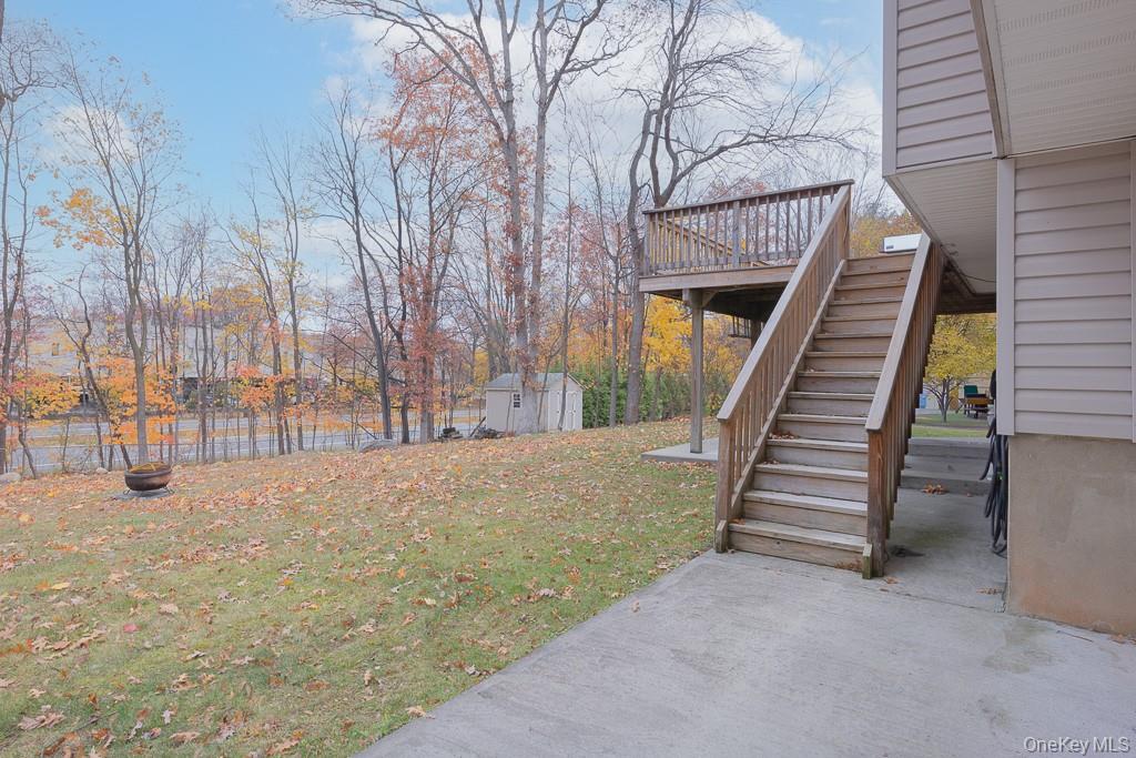 8 Durant Road, New City, NY 10956