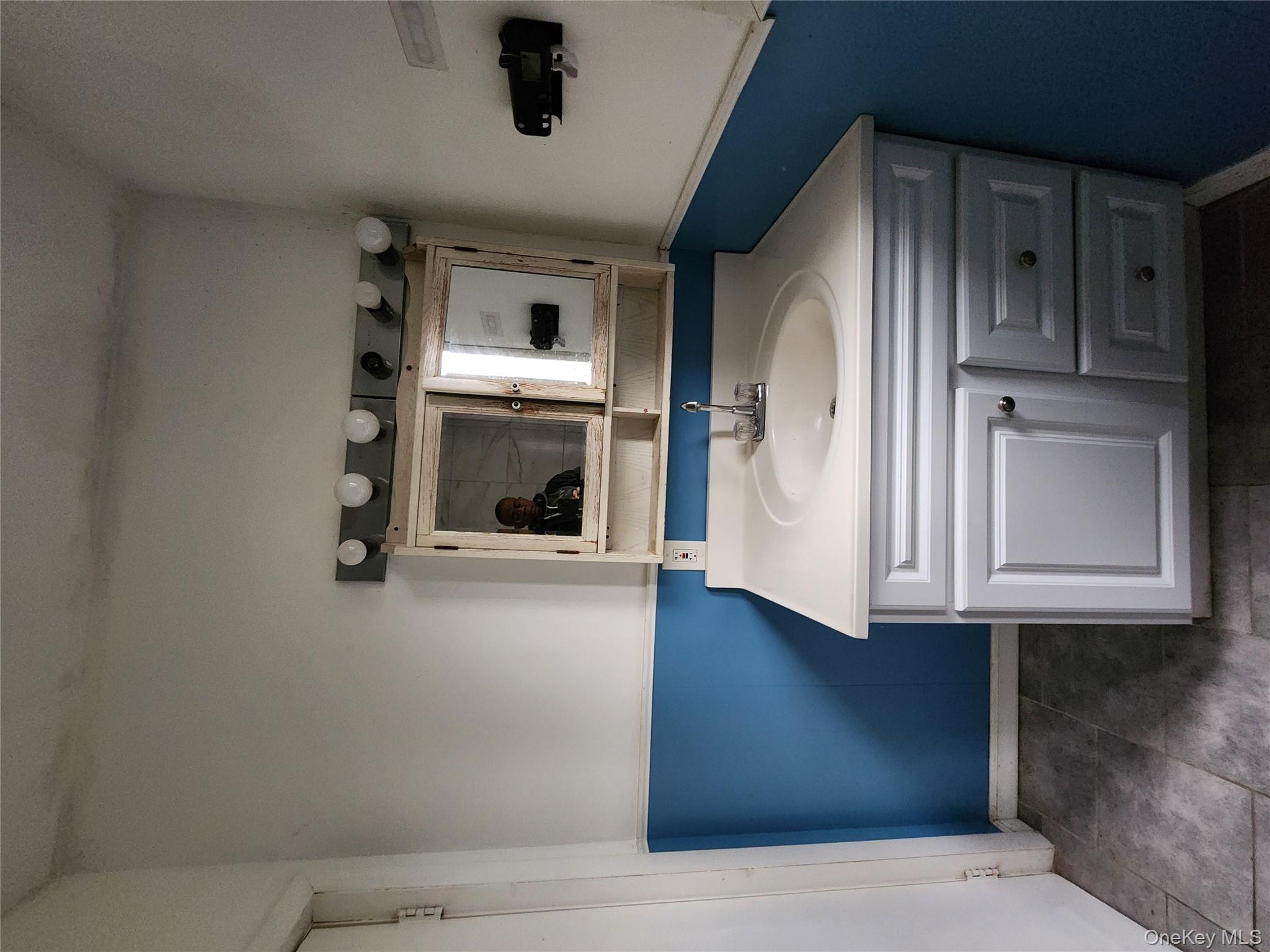 6202 State Route 42 # #1, Woodbourne, NY 12733