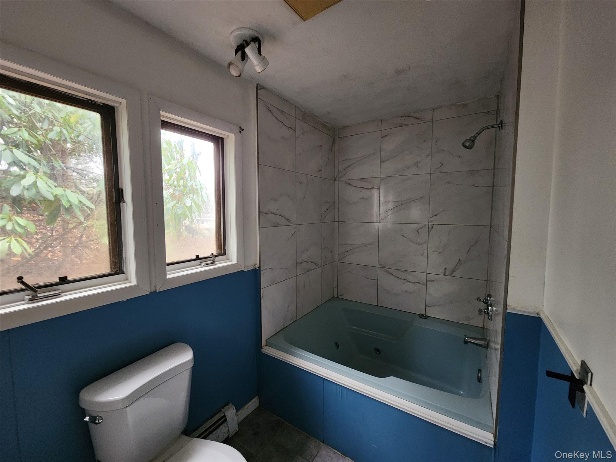 6202 State Route 42 # #1, Woodbourne, NY 12733