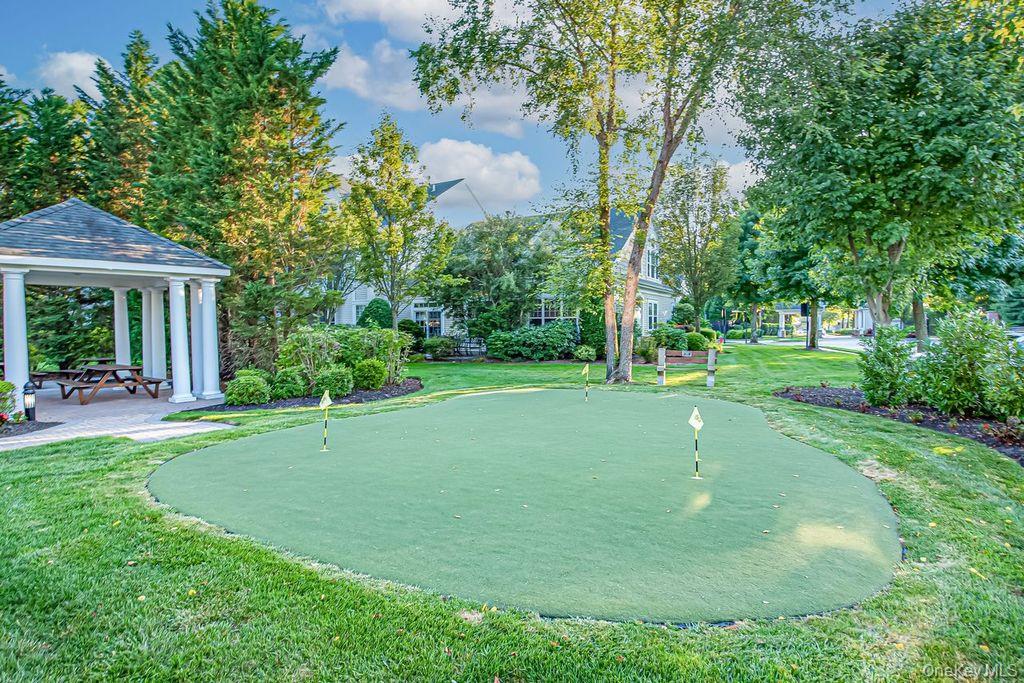 22 Sonata Court, Lake Grove, NY 11755