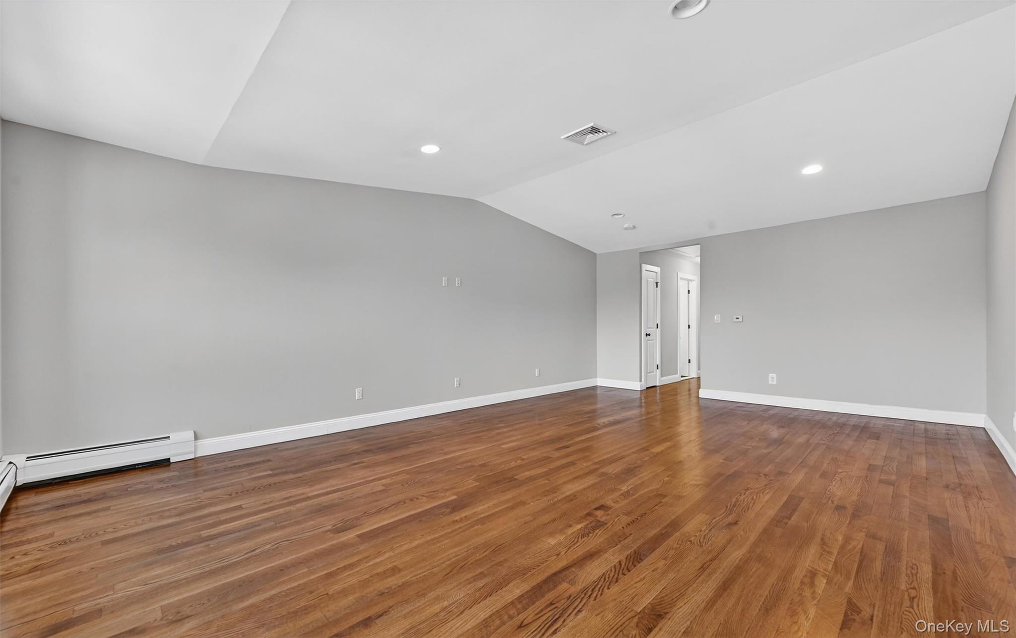 548 Mountainview Avenue, Valley Cottage, NY 10989