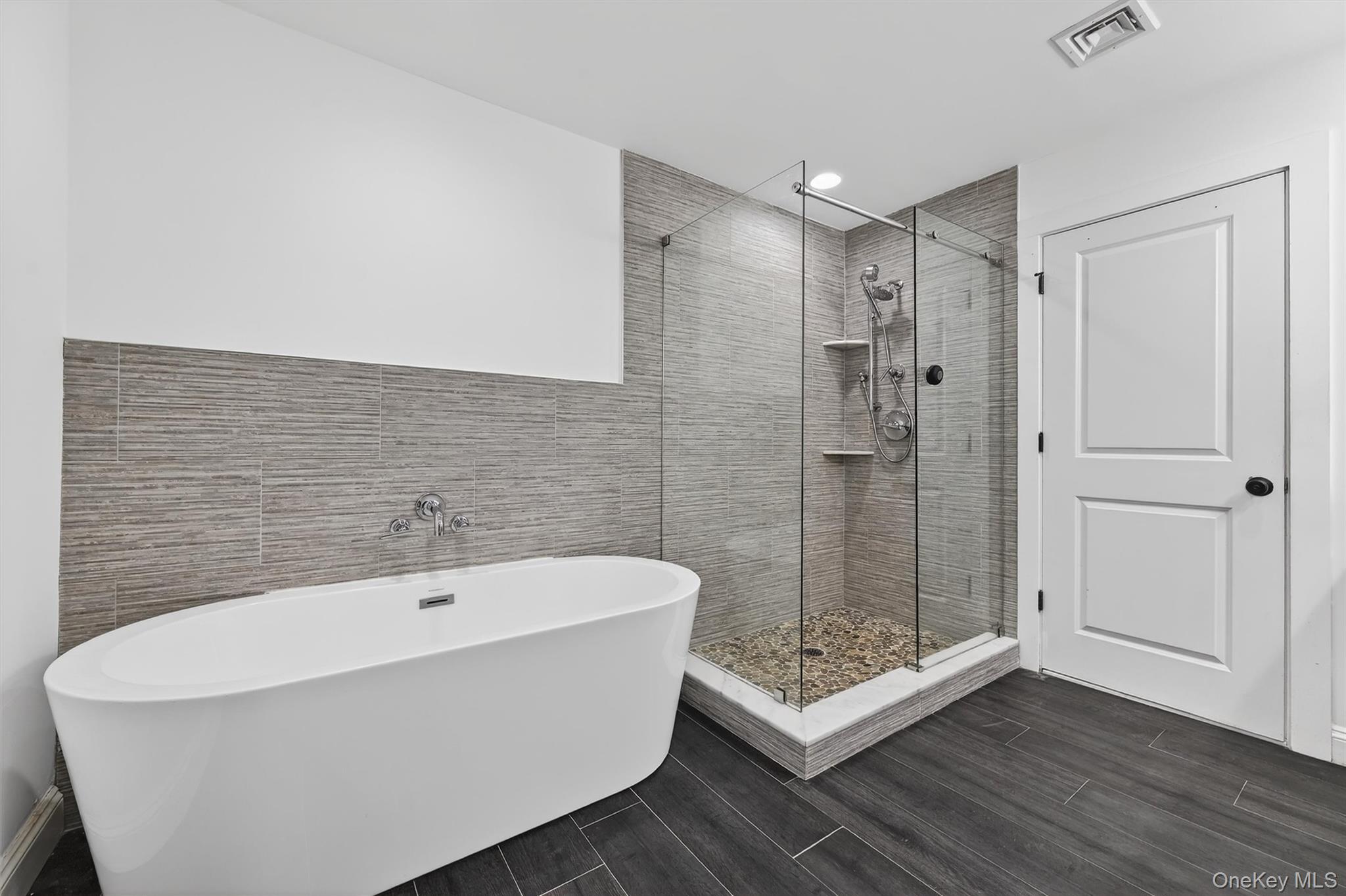 548 Mountainview Avenue, Valley Cottage, NY 10989