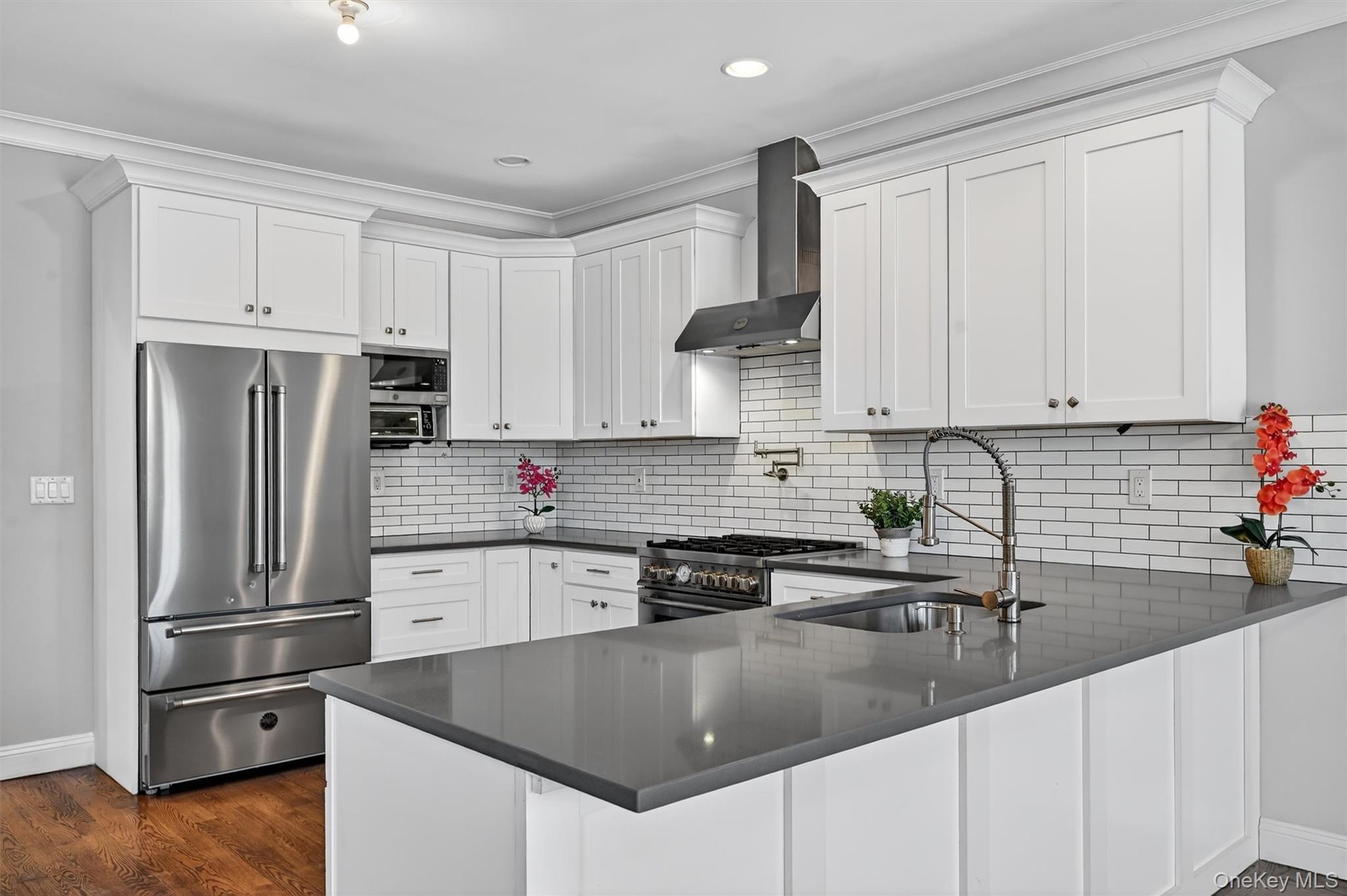 548 Mountainview Avenue, Valley Cottage, NY 10989