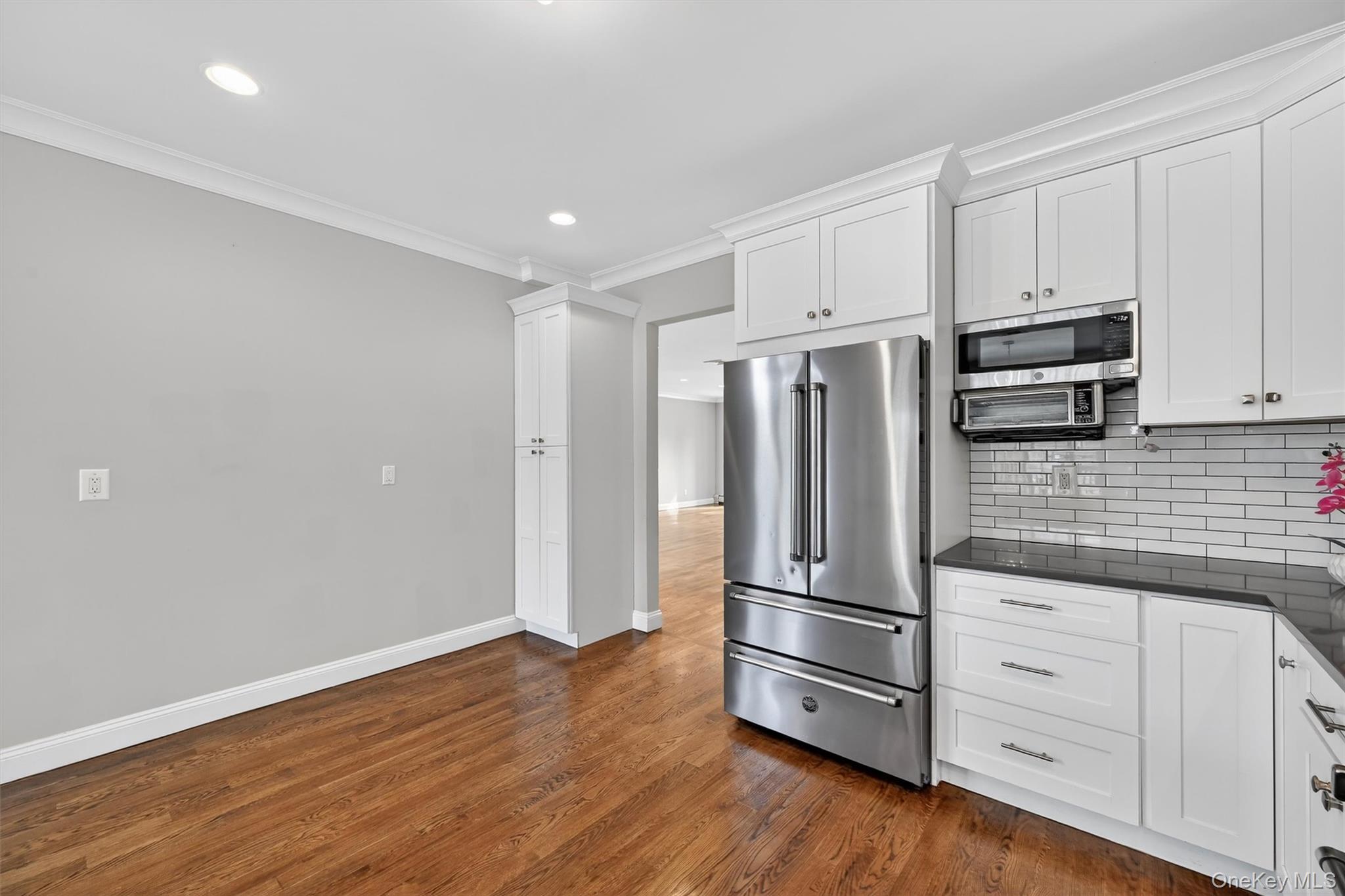 548 Mountainview Avenue, Valley Cottage, NY 10989