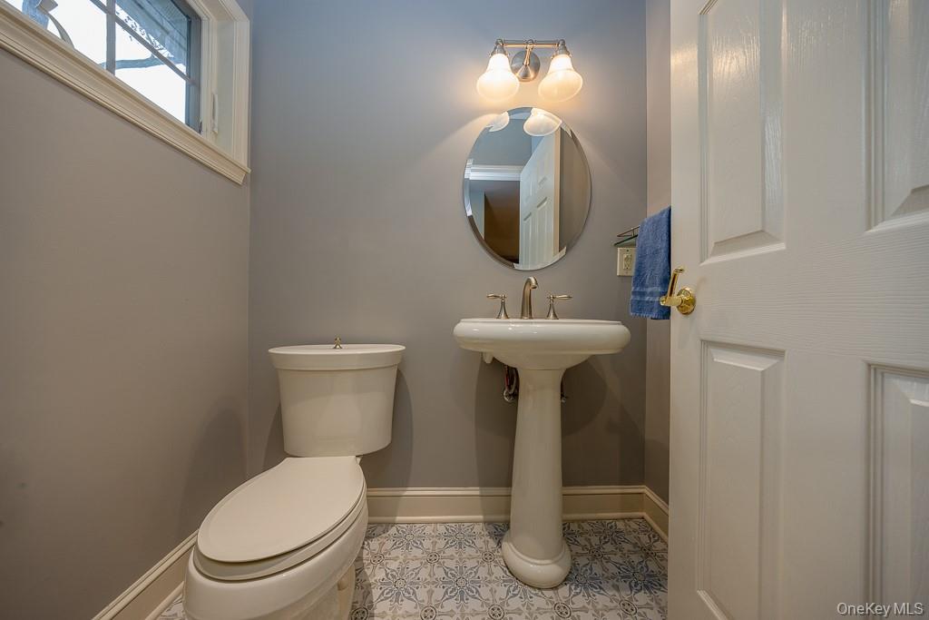 101 Hickory Hill Road, Tappan, NY 10983