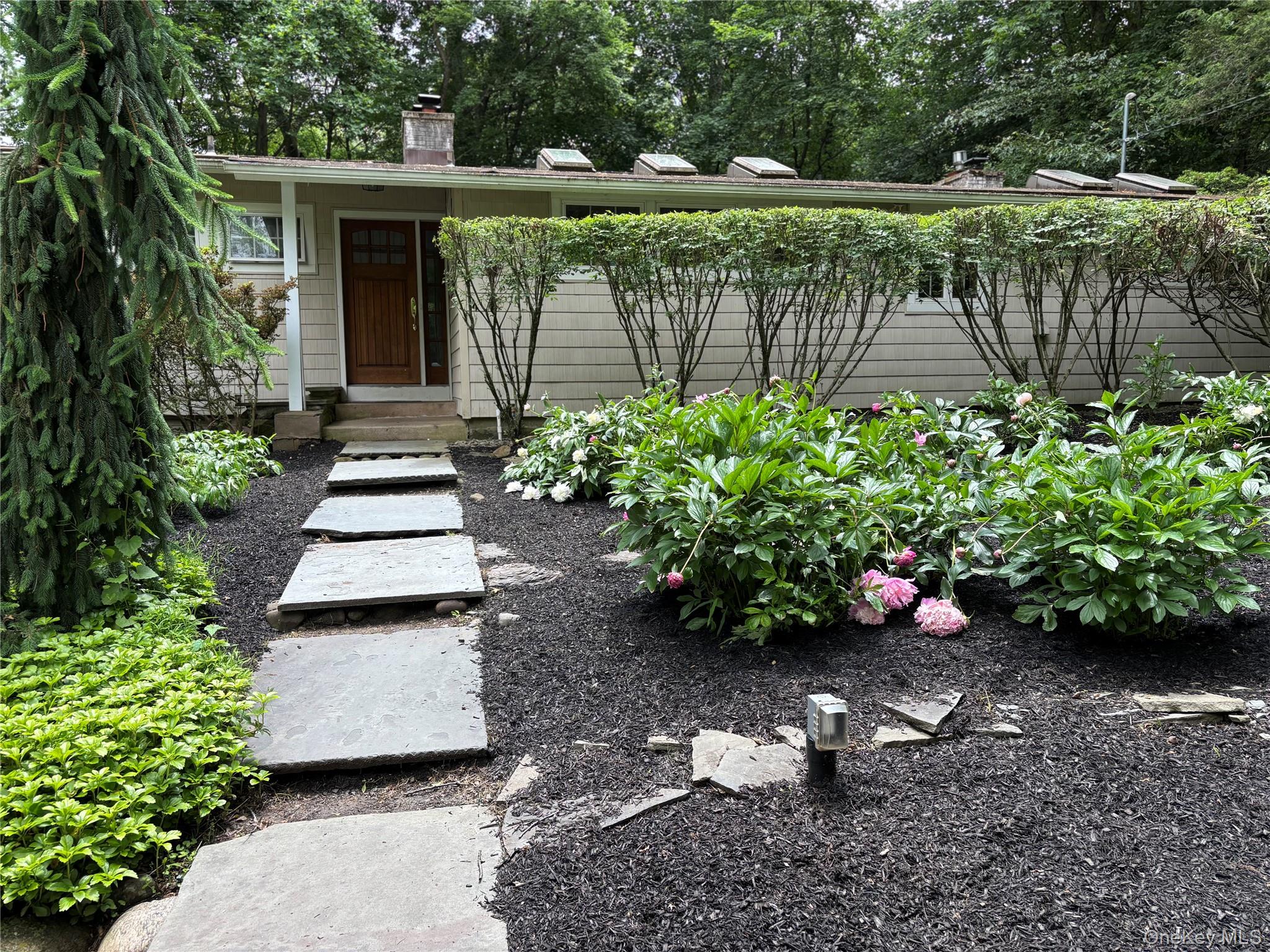 101 Hickory Hill Road, Tappan, NY 10983