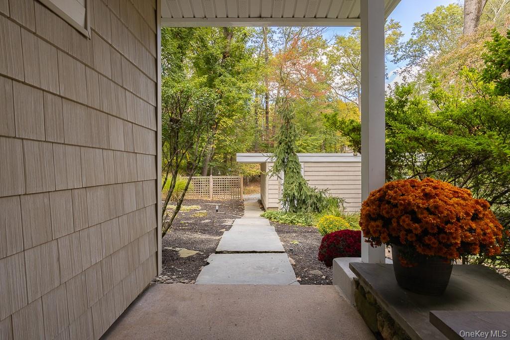 101 Hickory Hill Road, Tappan, NY 10983