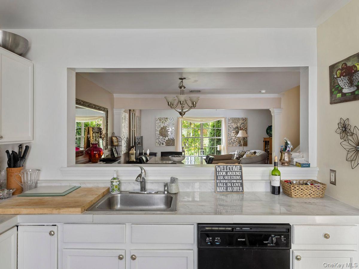 222 Sterling Place, Highland, NY 12528