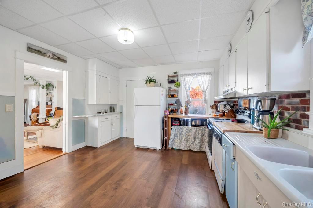 223 Cedar Avenue, Patchogue, NY 11772