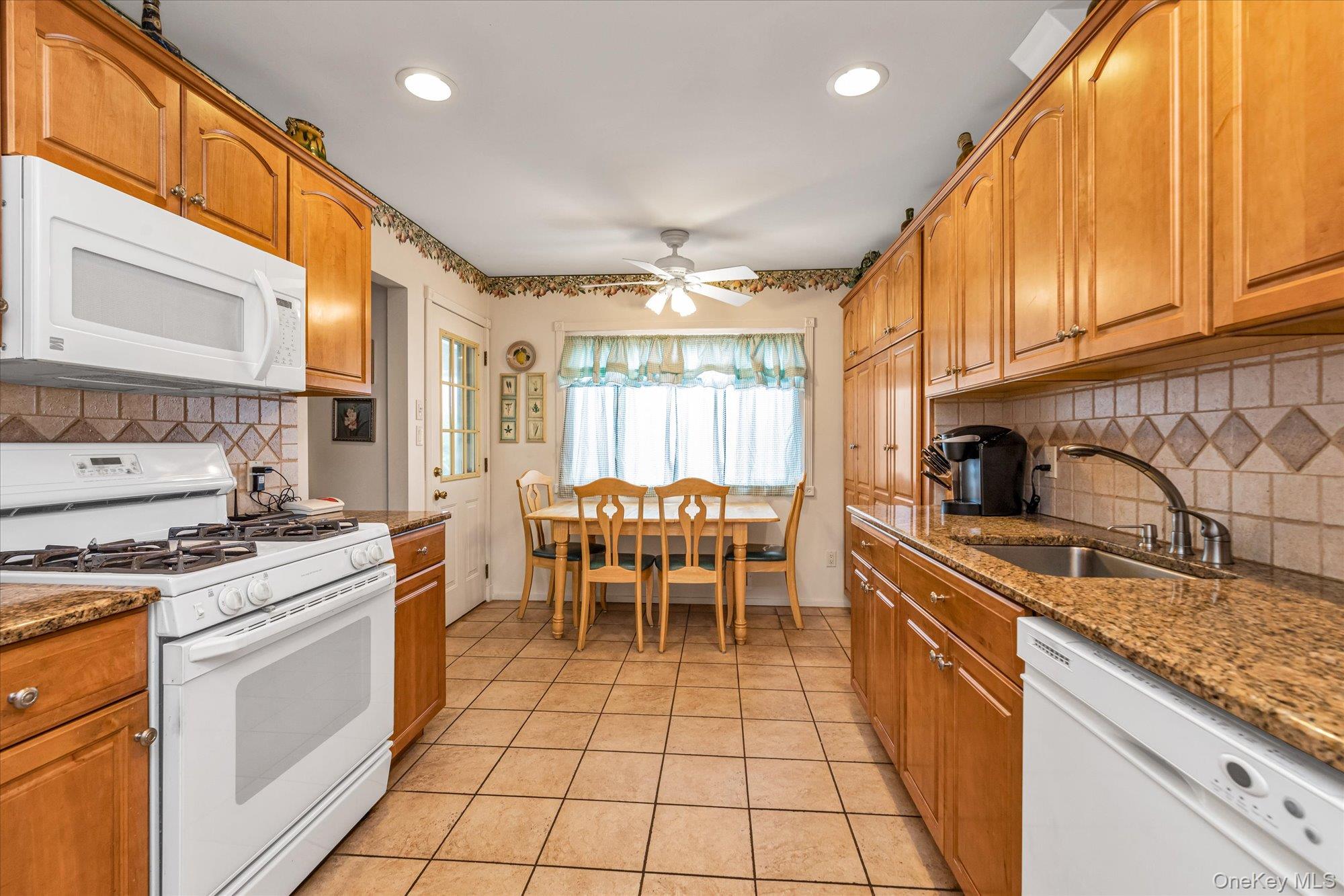 2797 Bayview Avenue, Wantagh, NY 11793