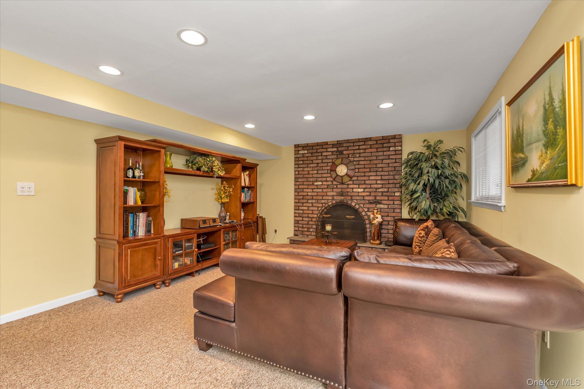 2797 Bayview Avenue, Wantagh, NY 11793