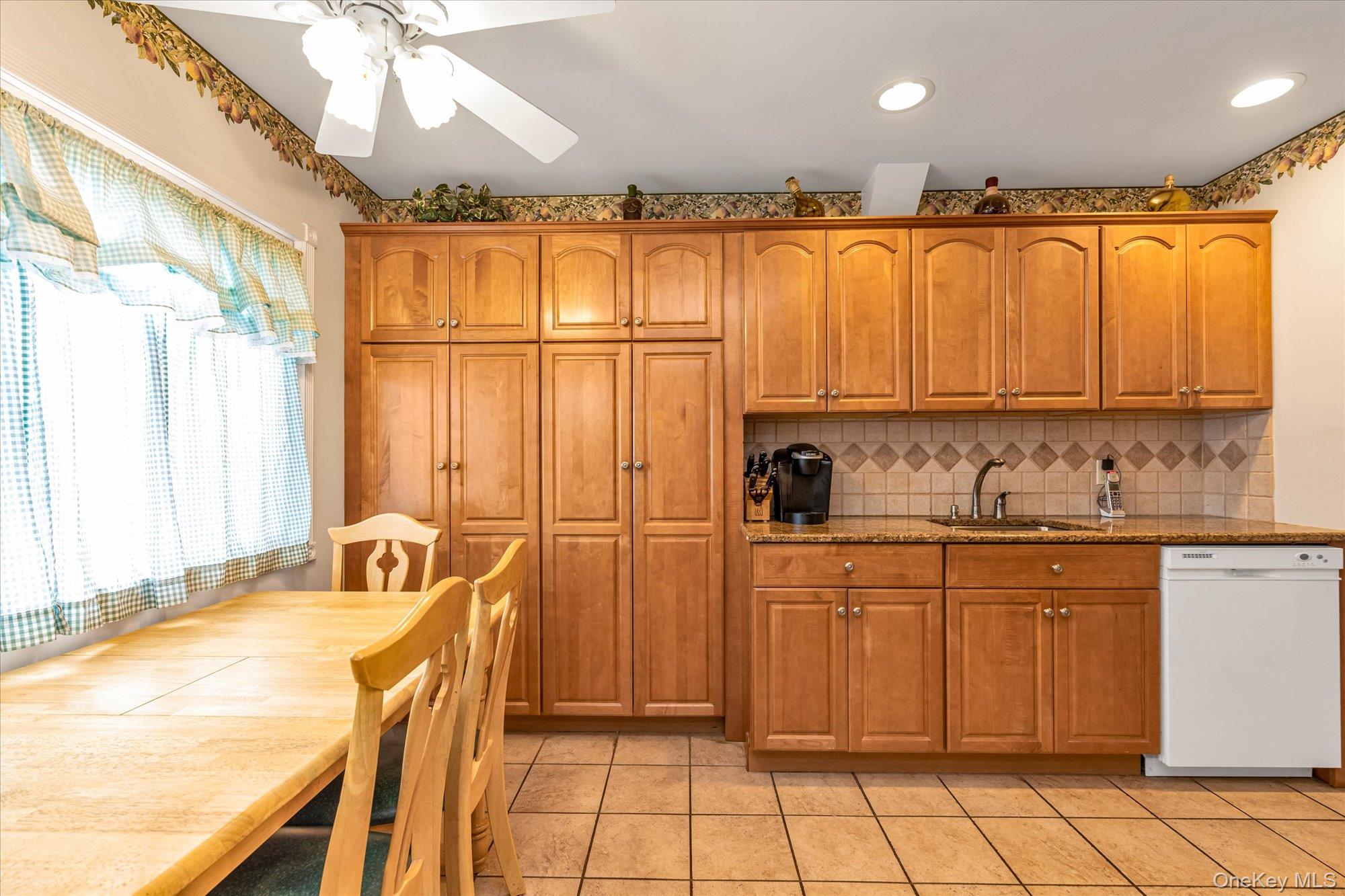 2797 Bayview Avenue, Wantagh, NY 11793