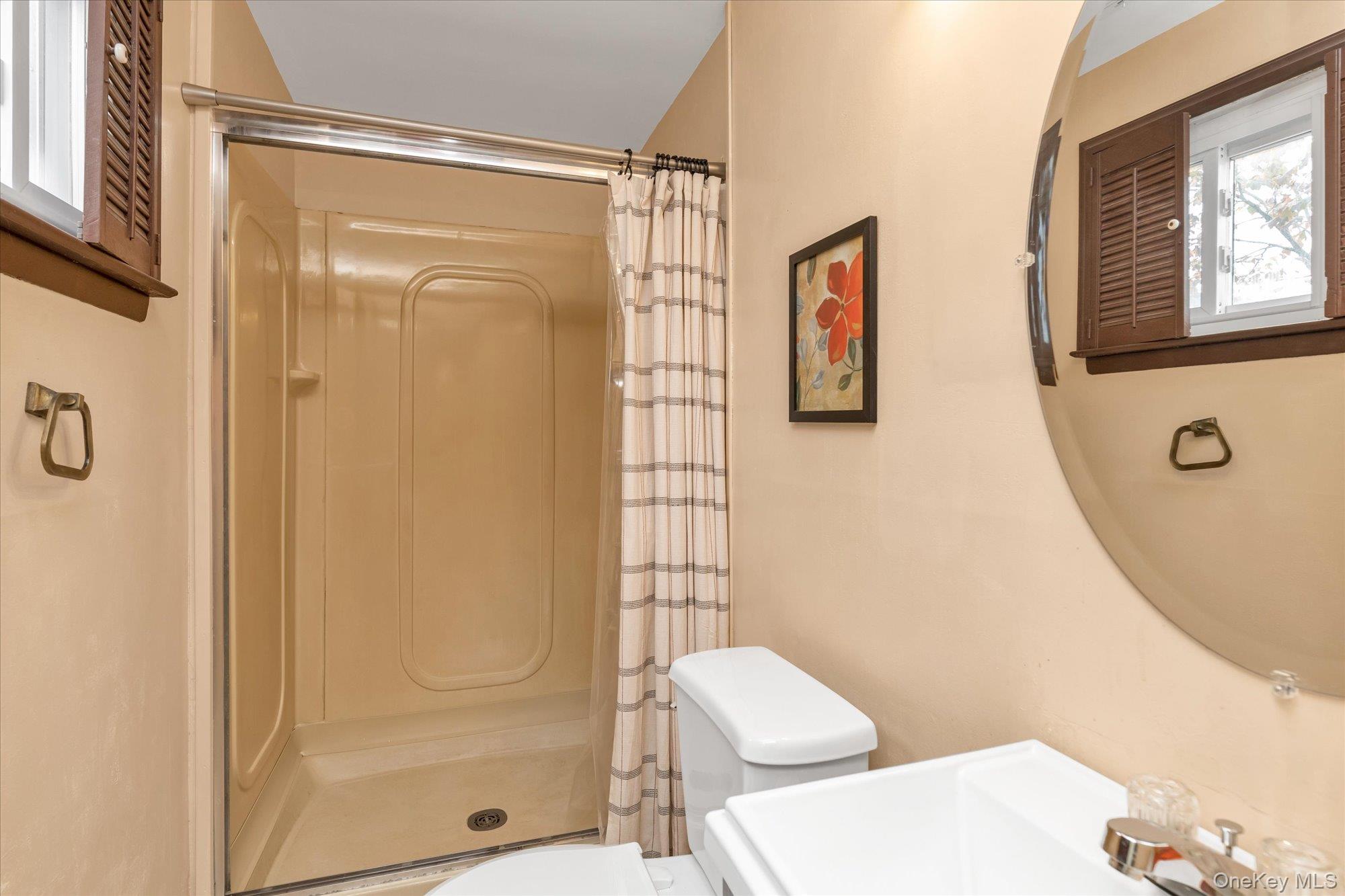 2797 Bayview Avenue, Wantagh, NY 11793