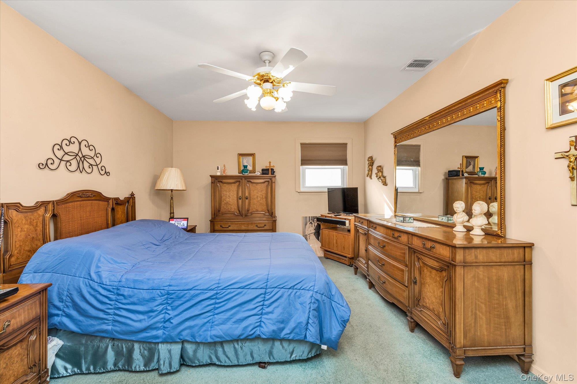 2797 Bayview Avenue, Wantagh, NY 11793