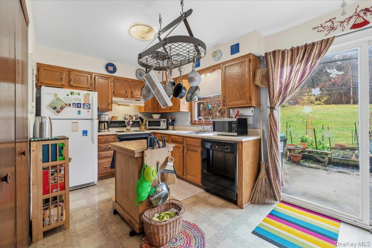 8 Maple Avenue, Goshen, NY 10924