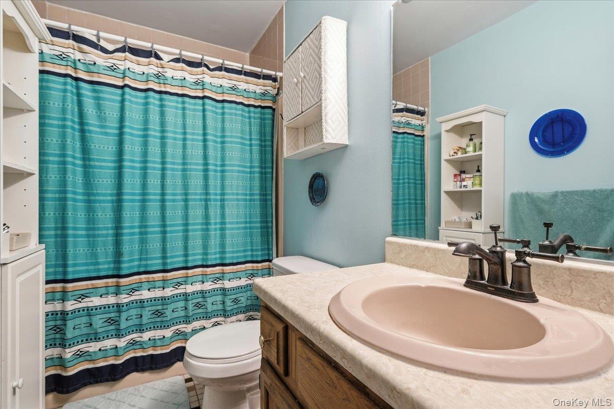 8 Maple Avenue, Goshen, NY 10924