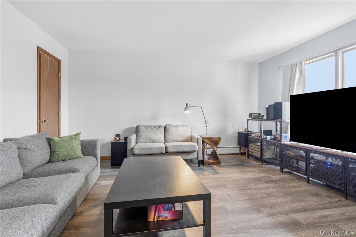 8 Maple Avenue, Goshen, NY 10924