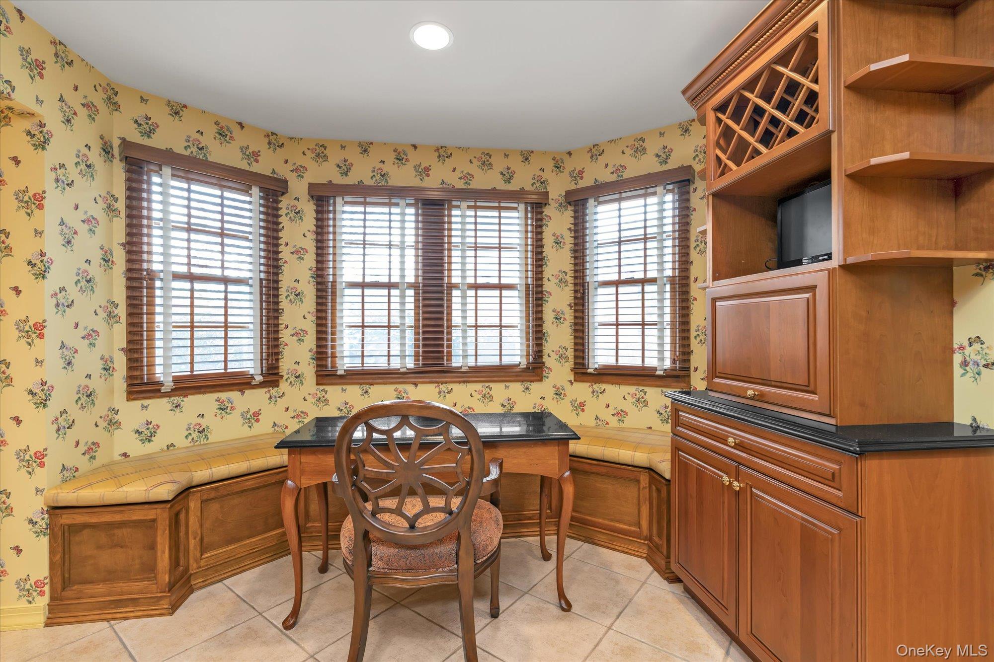 19 Dell Drive, East Rockaway, NY 11518