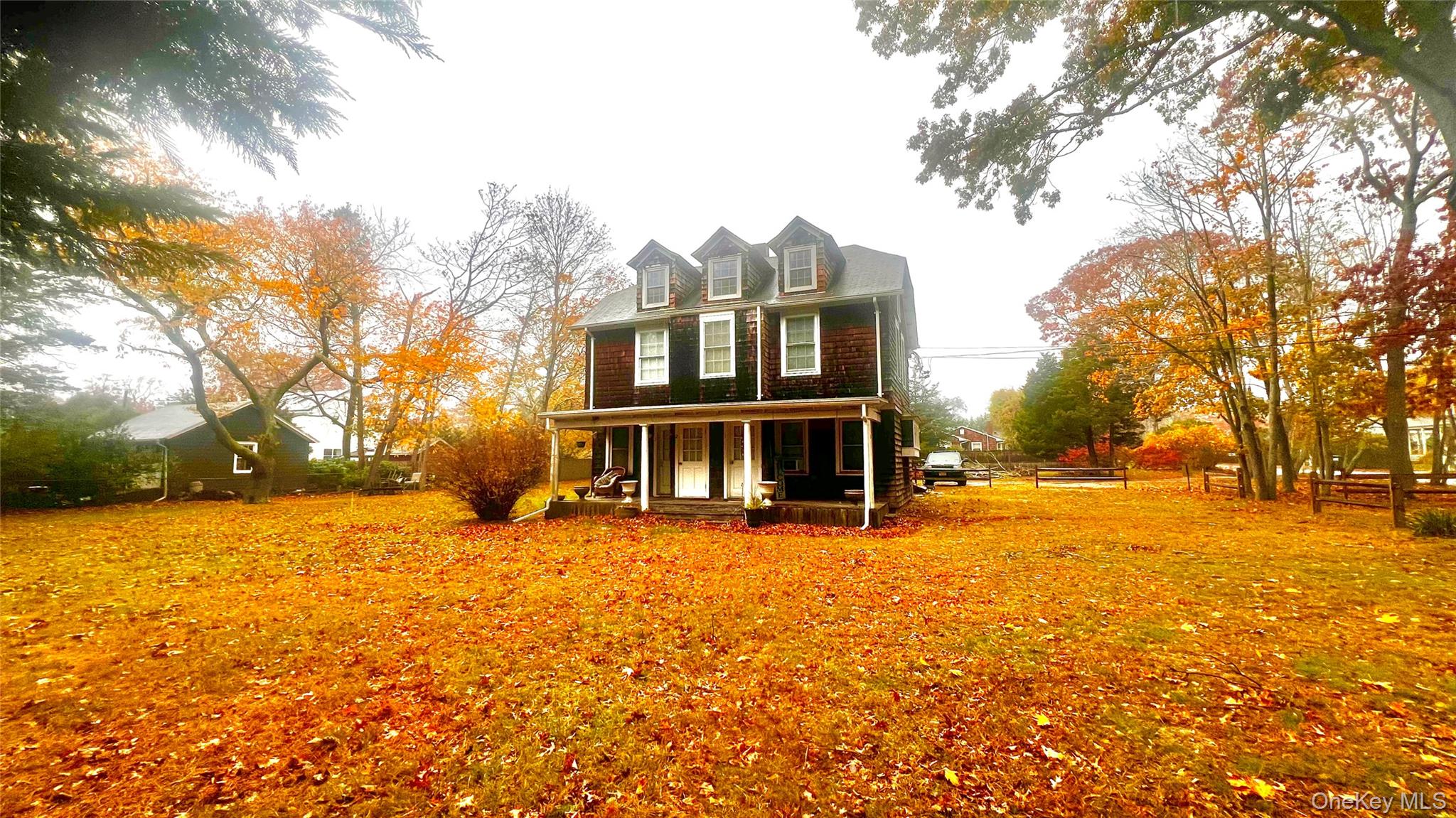 14 Halsey Avenue, East Quogue, NY 11942