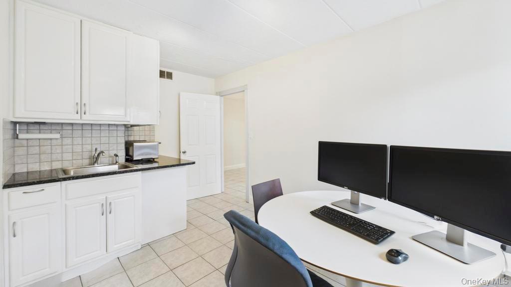 8708 Justice Avenue # 1D, Elmhurst, NY 11373