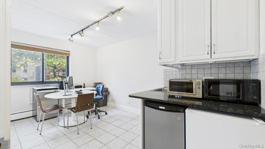 8708 Justice Avenue # 1D, Elmhurst, NY 11373