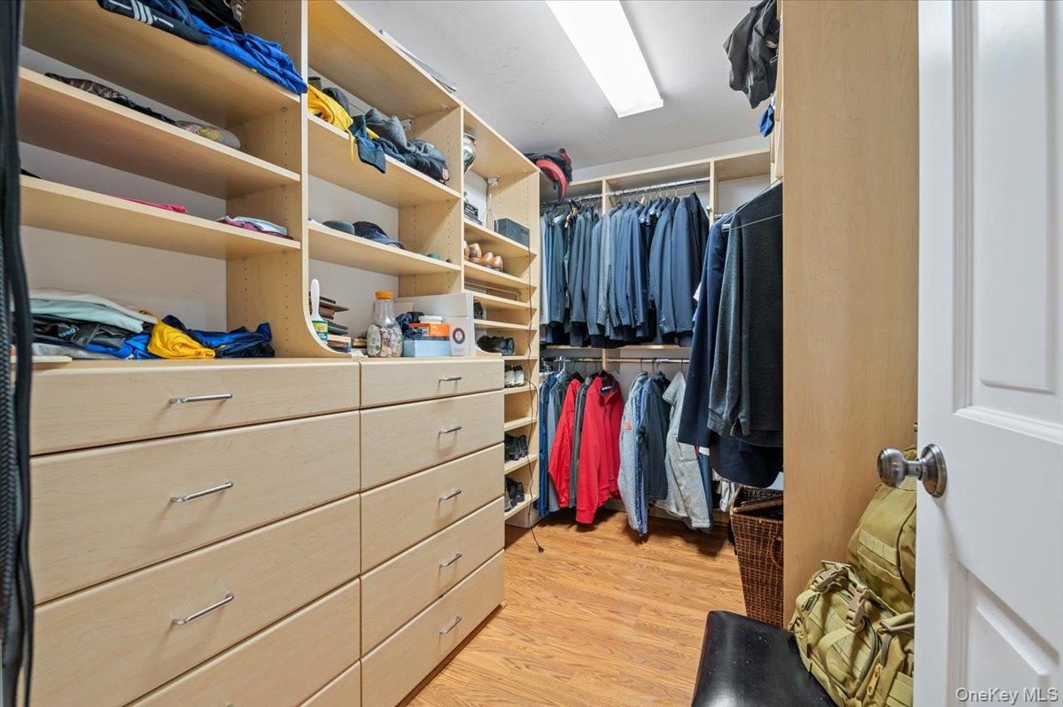 3476 Colony Drive, Baldwin Harbor, NY 11510