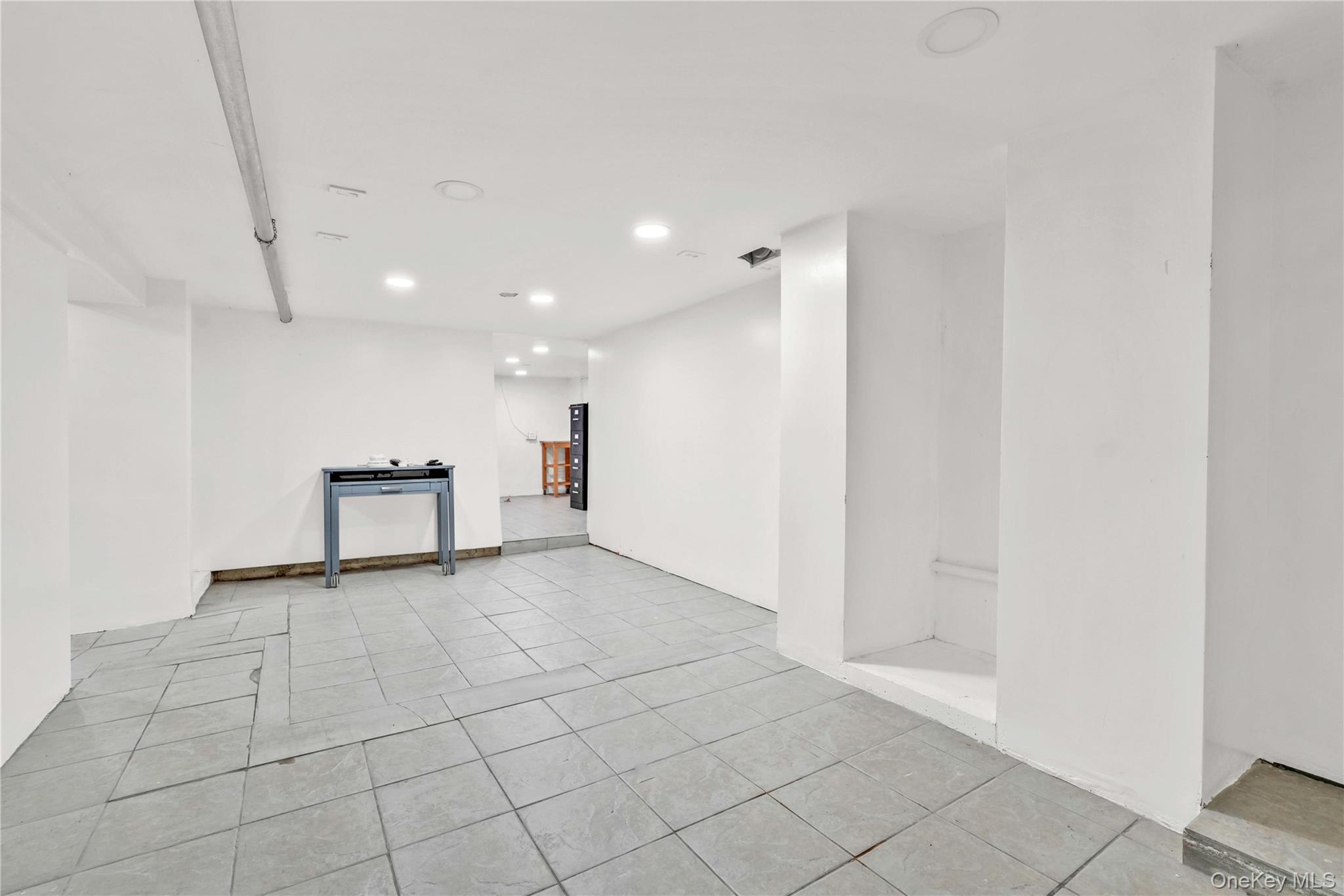 8063 87th Road, Woodhaven, NY 11421