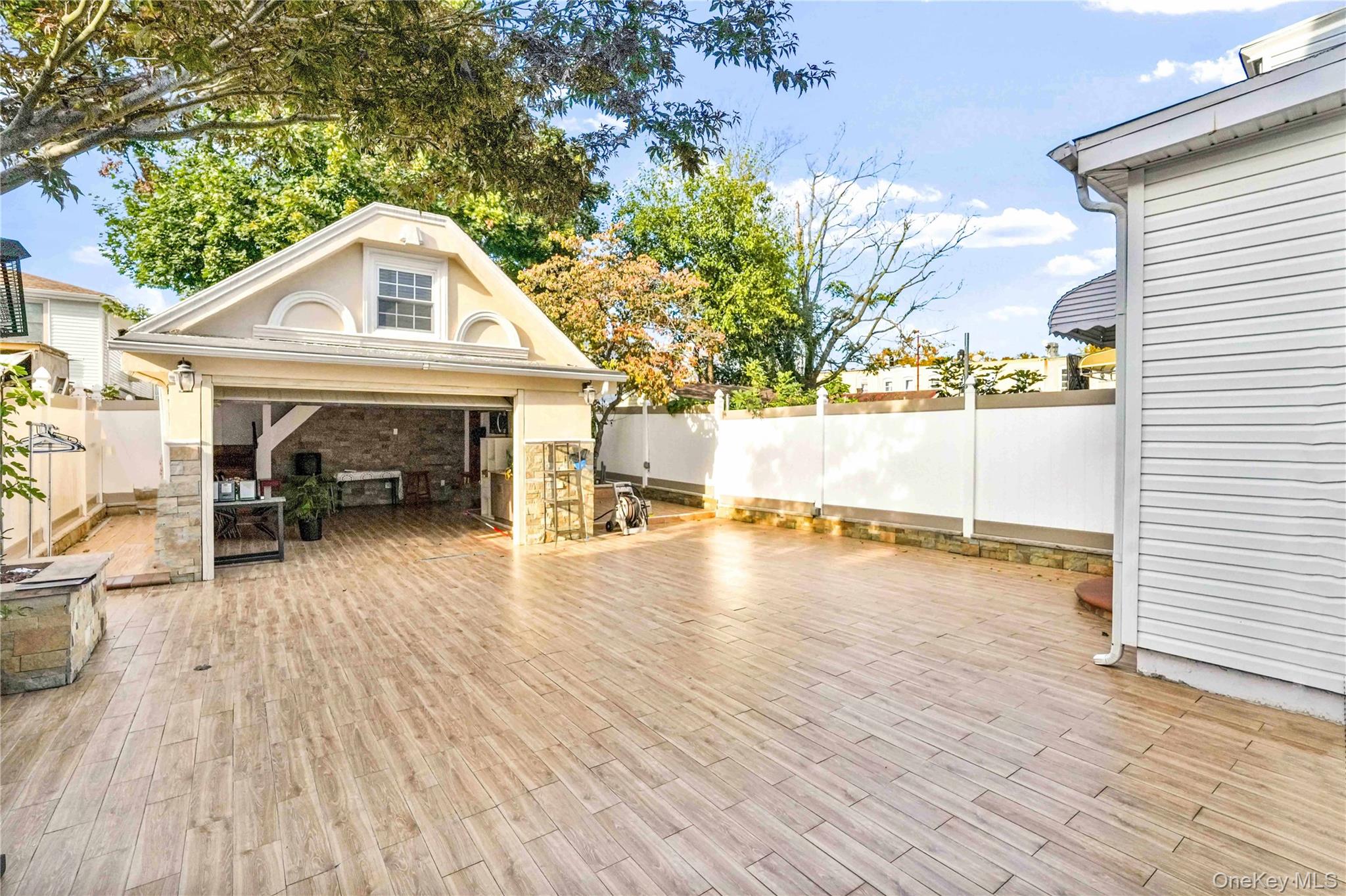 8063 87th Road, Woodhaven, NY 11421