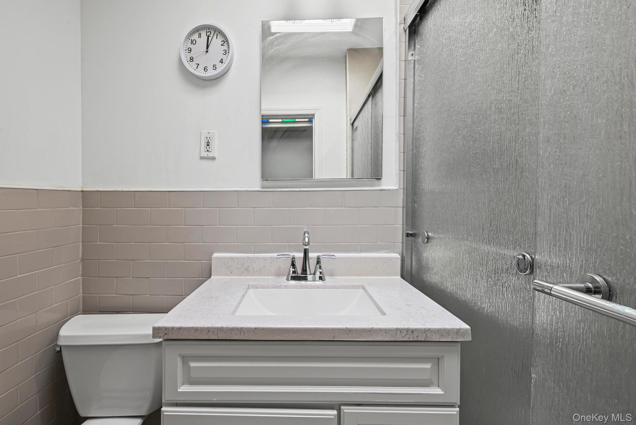 8915 88th Street, Woodhaven, NY 11421