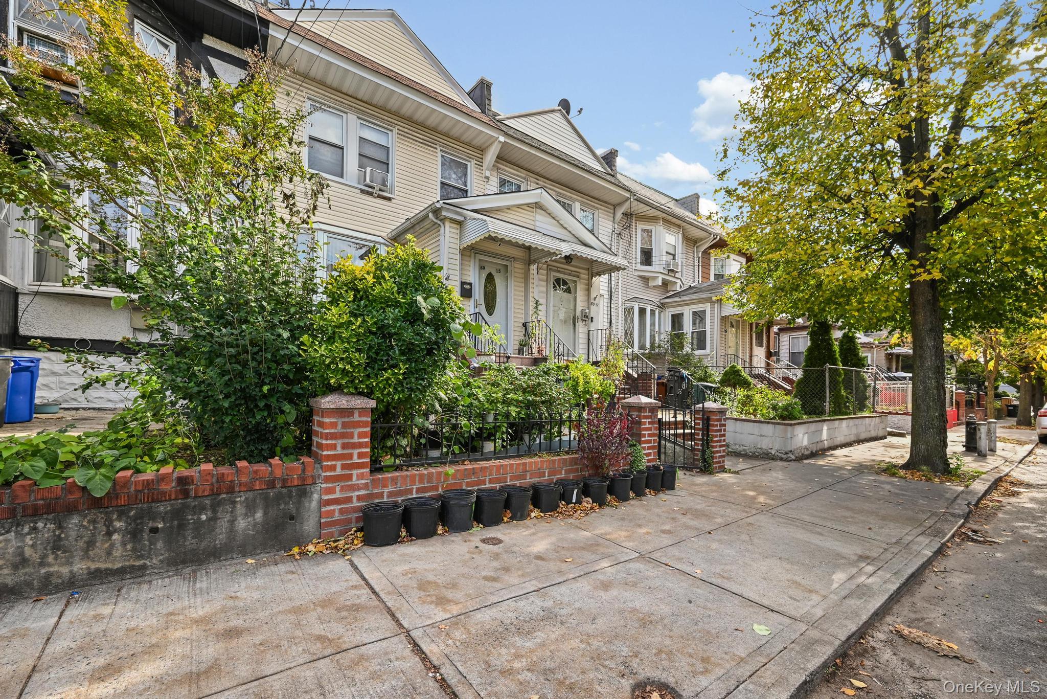 8915 88th Street, Woodhaven, NY 11421