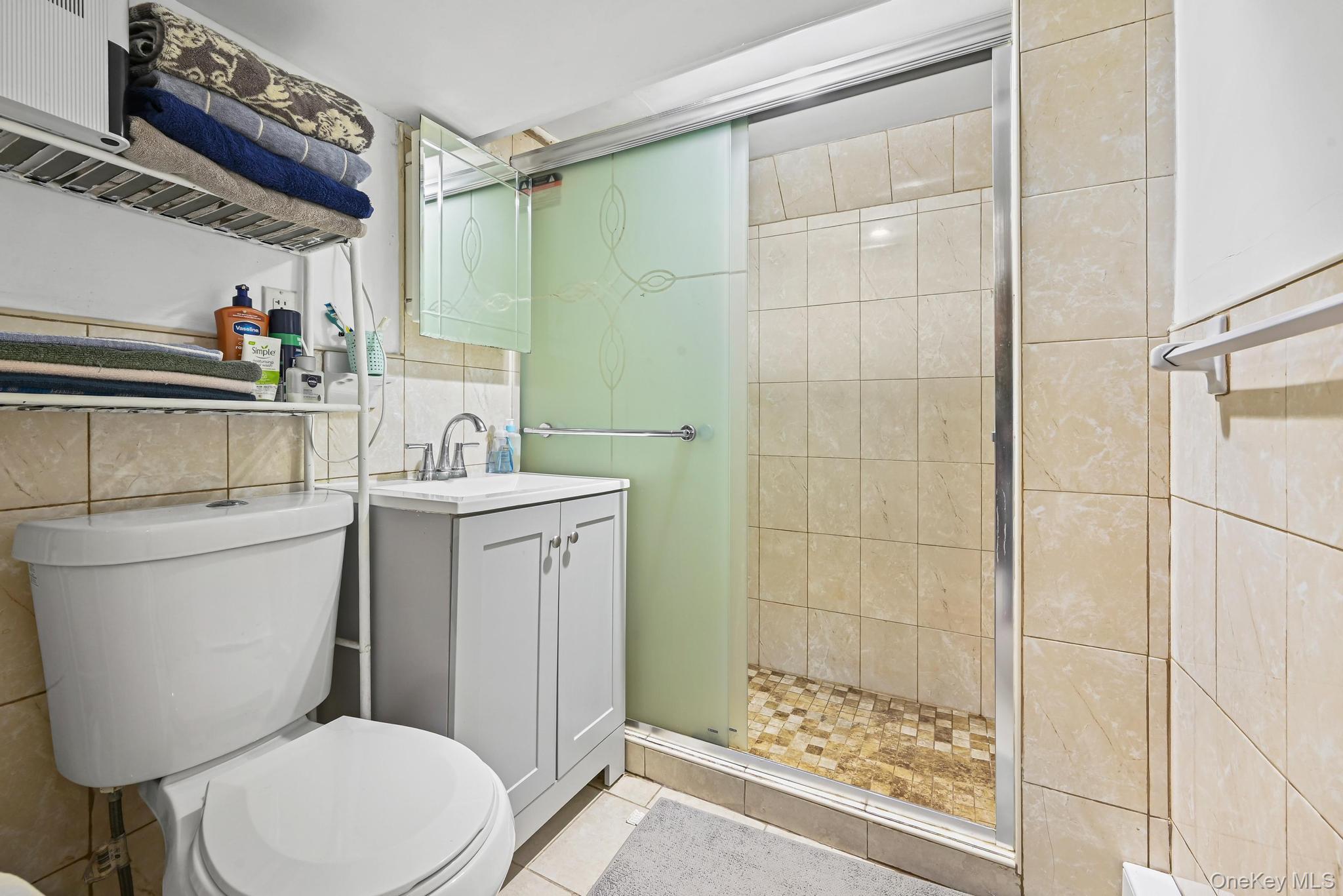 8915 88th Street, Woodhaven, NY 11421