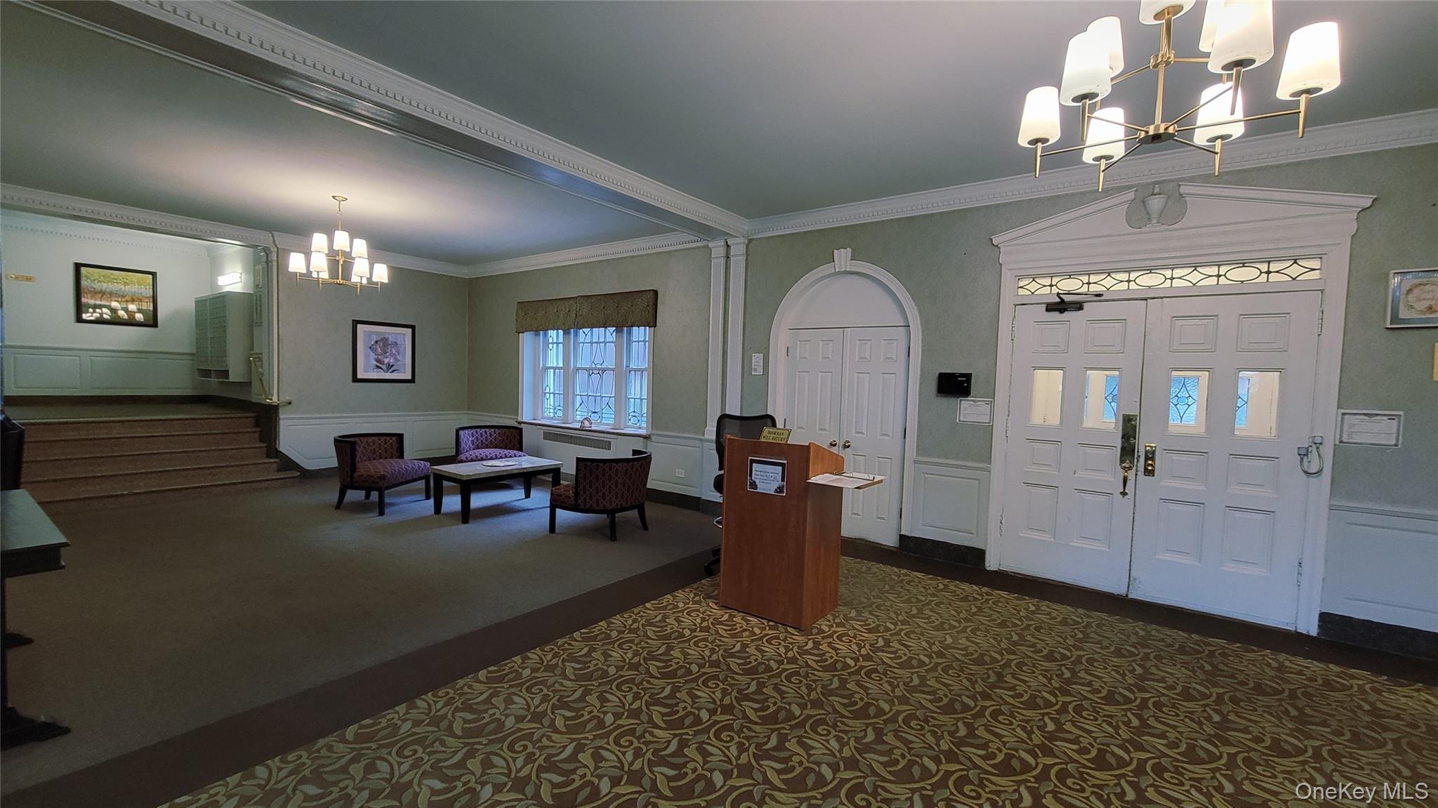 84-49 168th Street # 2V, Jamaica Hills, NY 11432