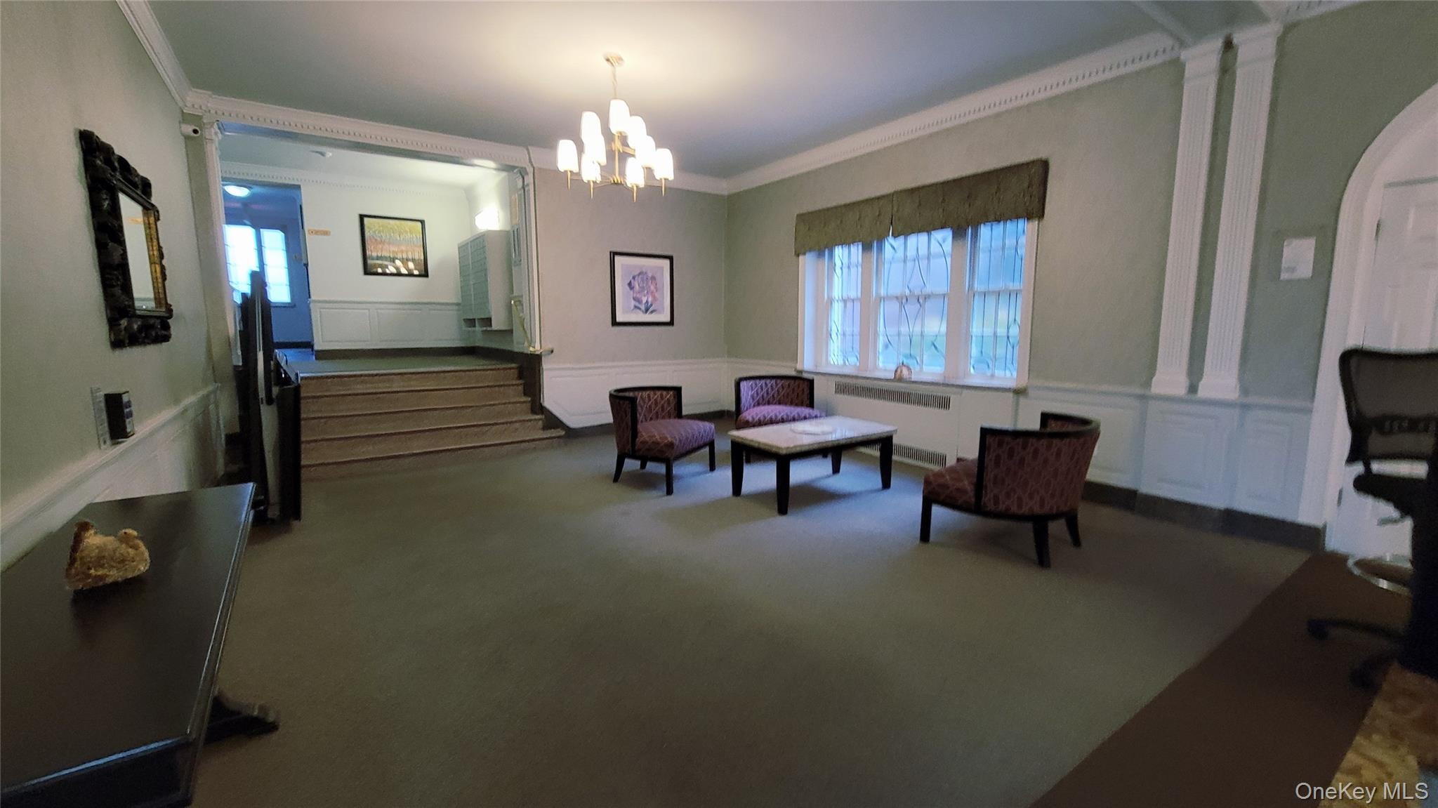 84-49 168th Street # 2V, Jamaica Hills, NY 11432