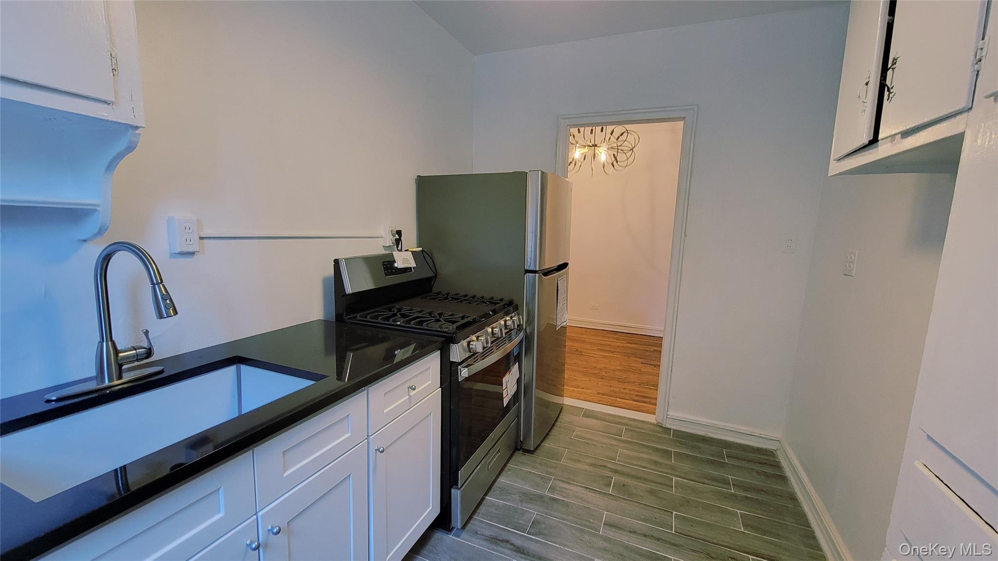 84-49 168th Street # 2V, Jamaica Hills, NY 11432