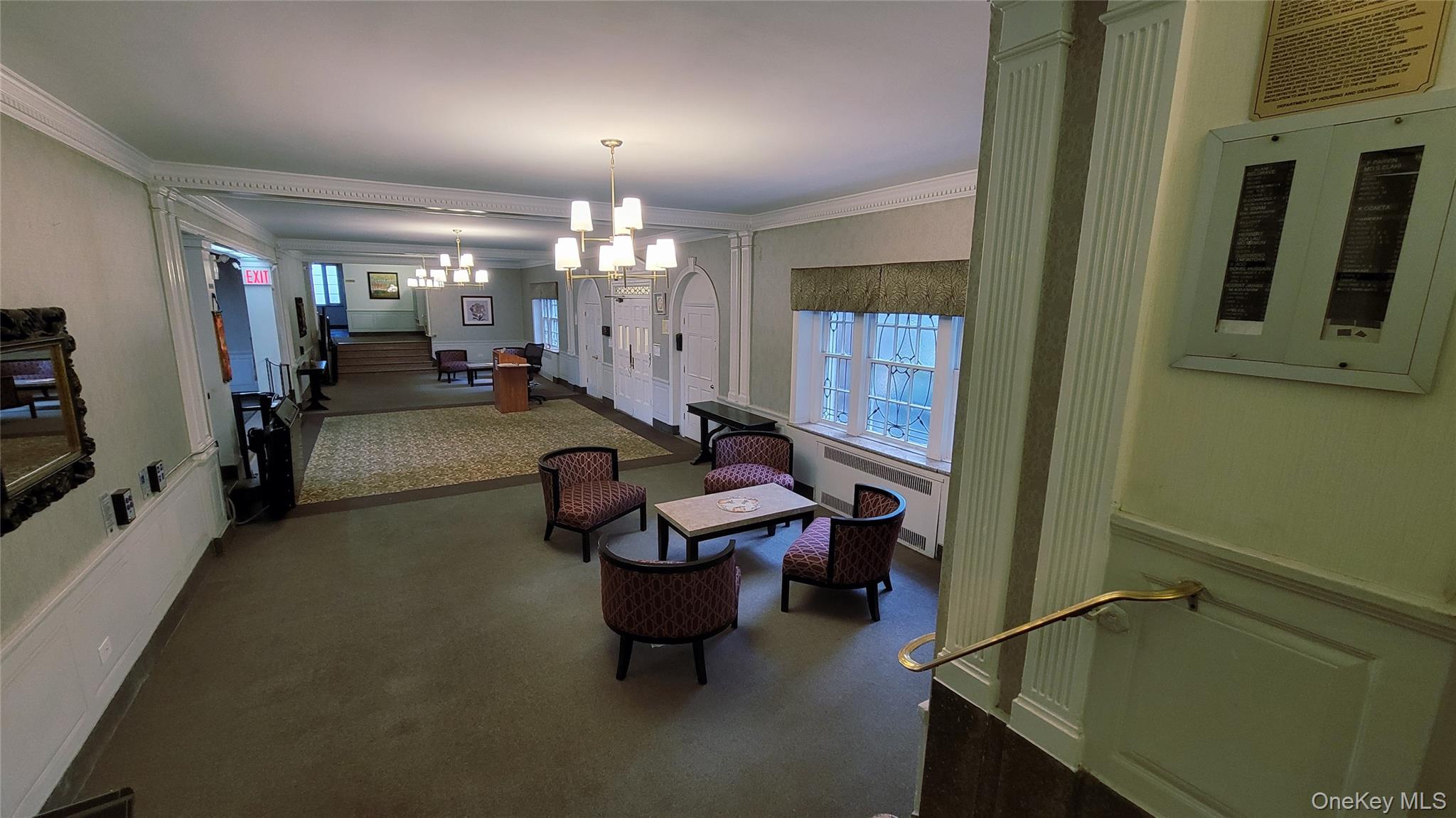 84-49 168th Street # 2V, Jamaica Hills, NY 11432