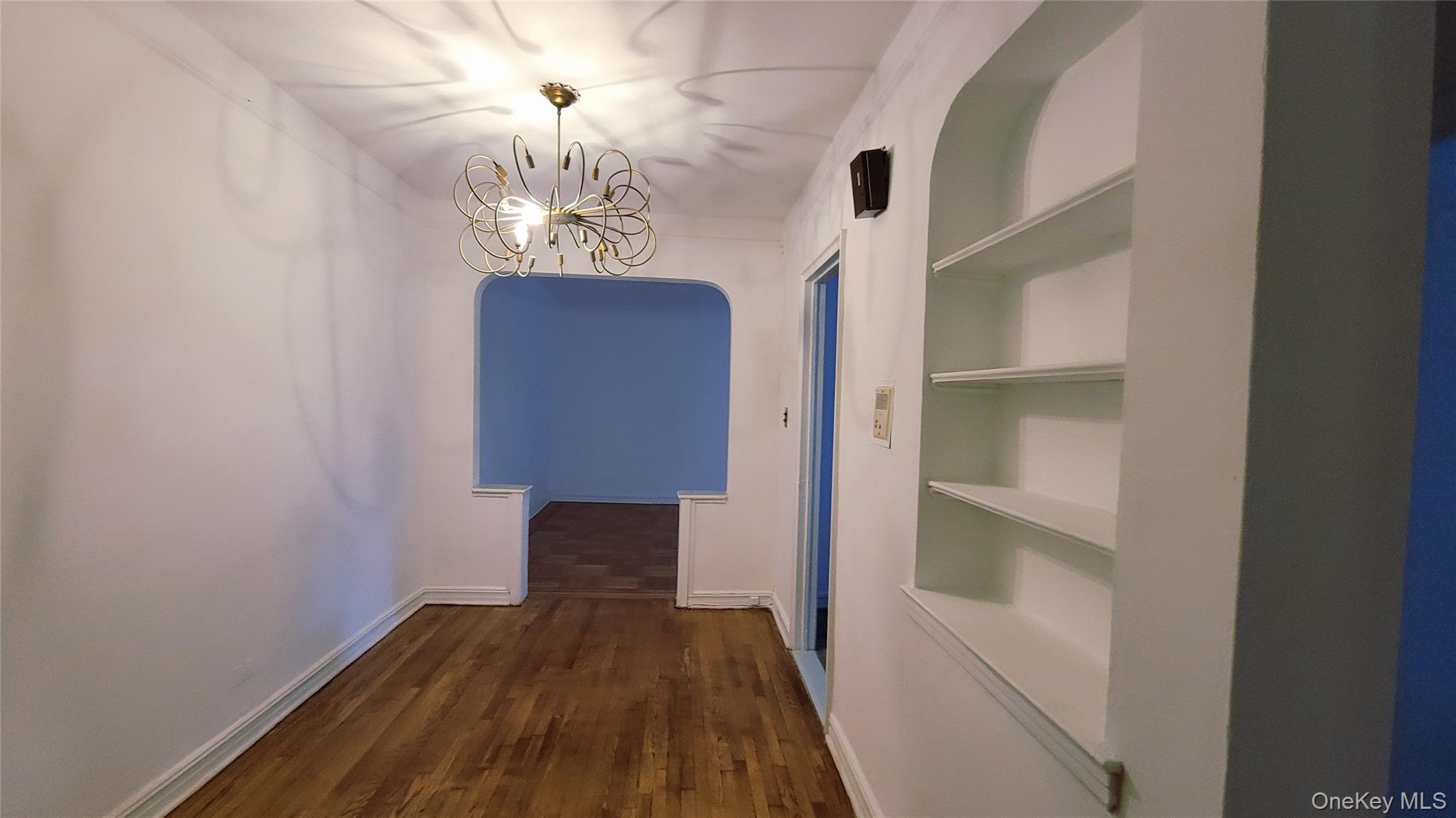 84-49 168th Street # 2V, Jamaica Hills, NY 11432