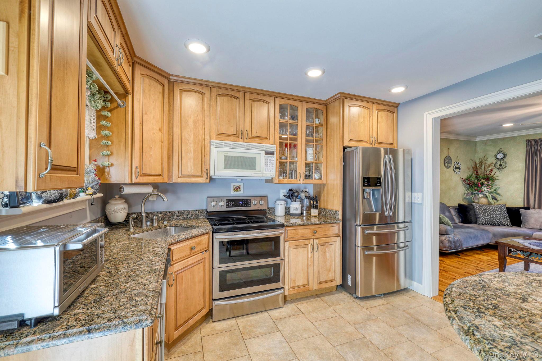 135 Barrett Hill Road, Carmel, NY 10512