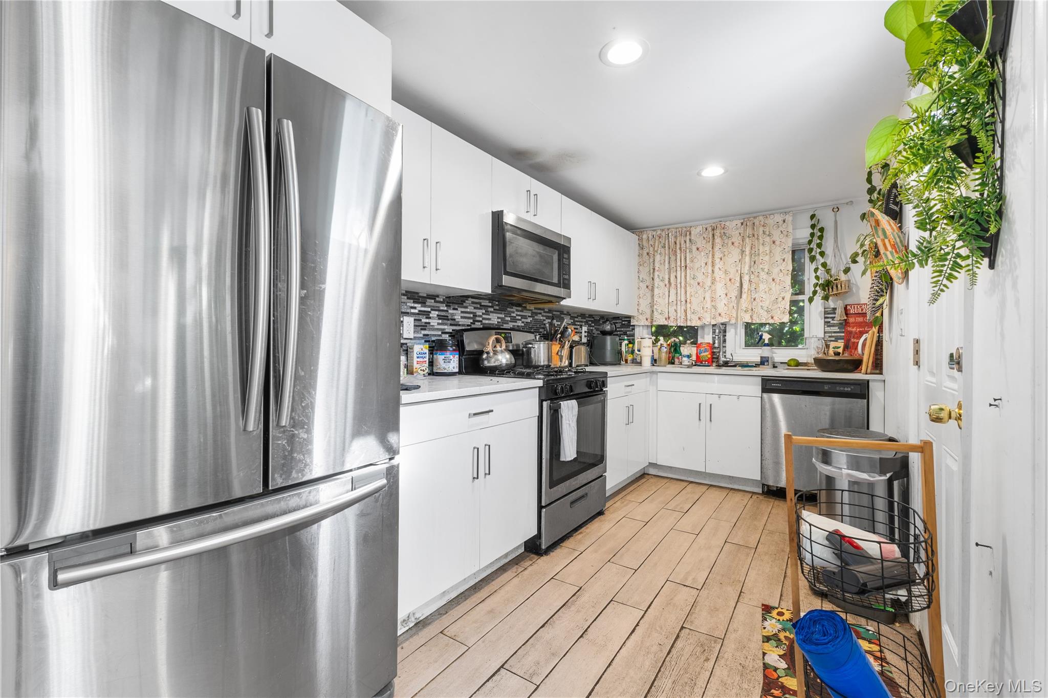 194-06 109th Avenue, Saint Albans, NY 11412