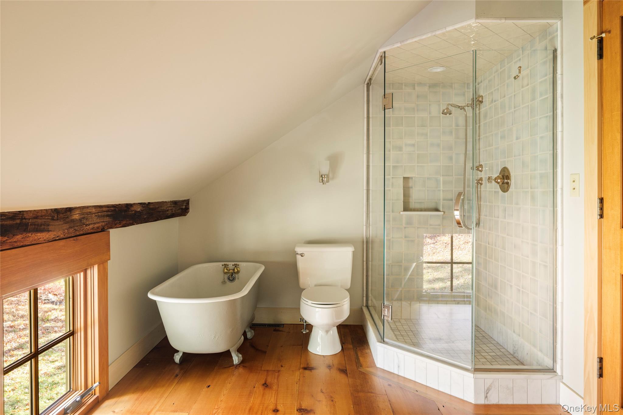 46 Lockrow Road, Troy, NY 12180