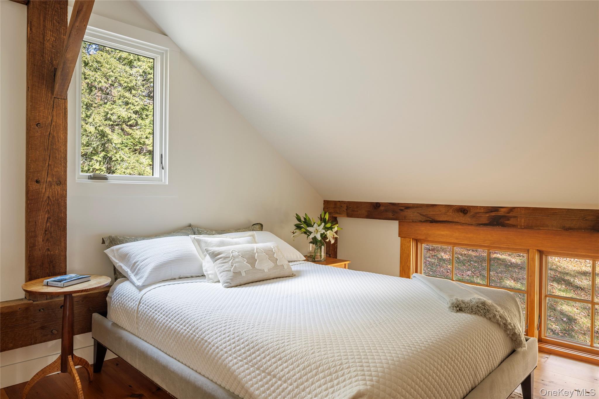 46 Lockrow Road, Troy, NY 12180