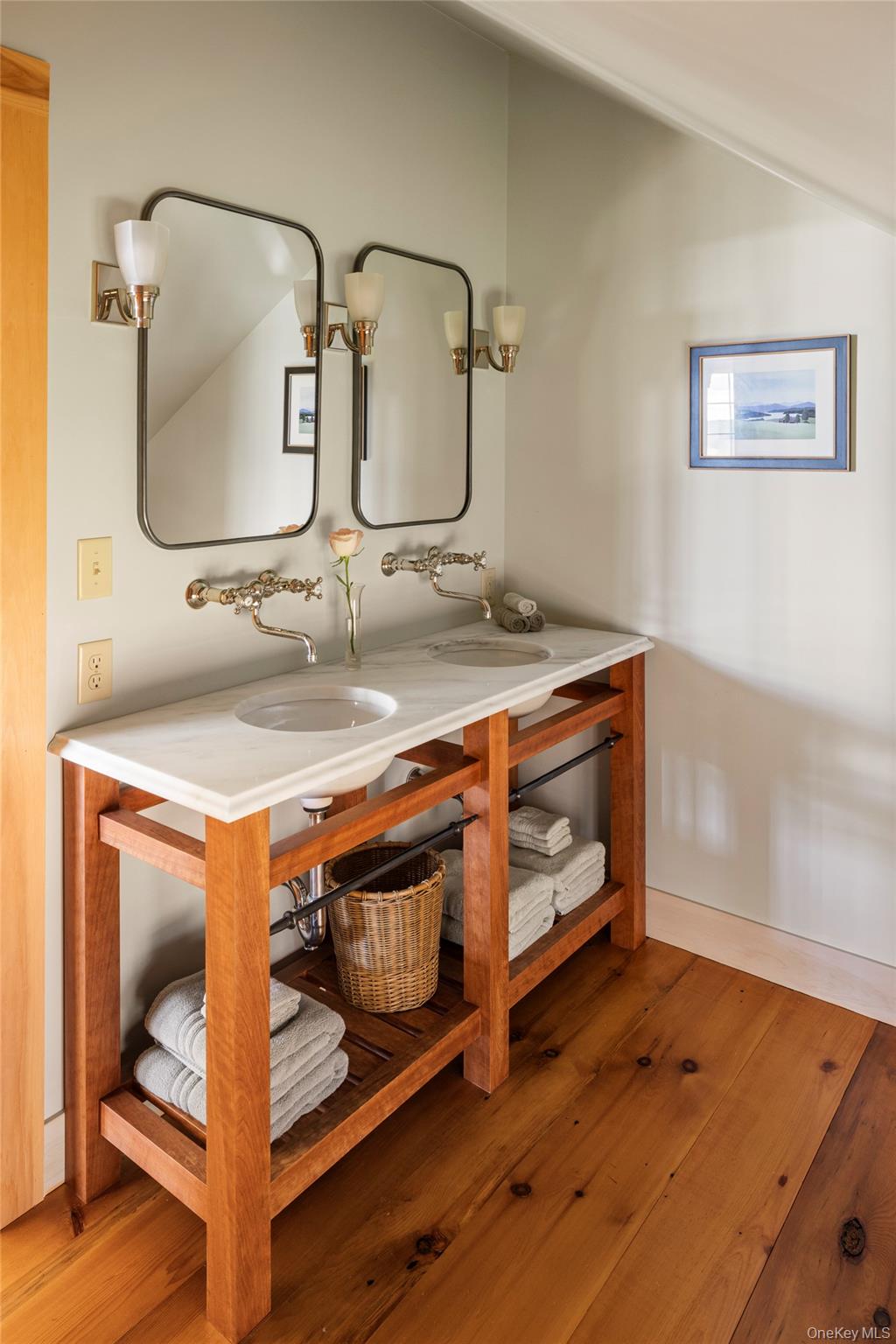 46 Lockrow Road, Troy, NY 12180