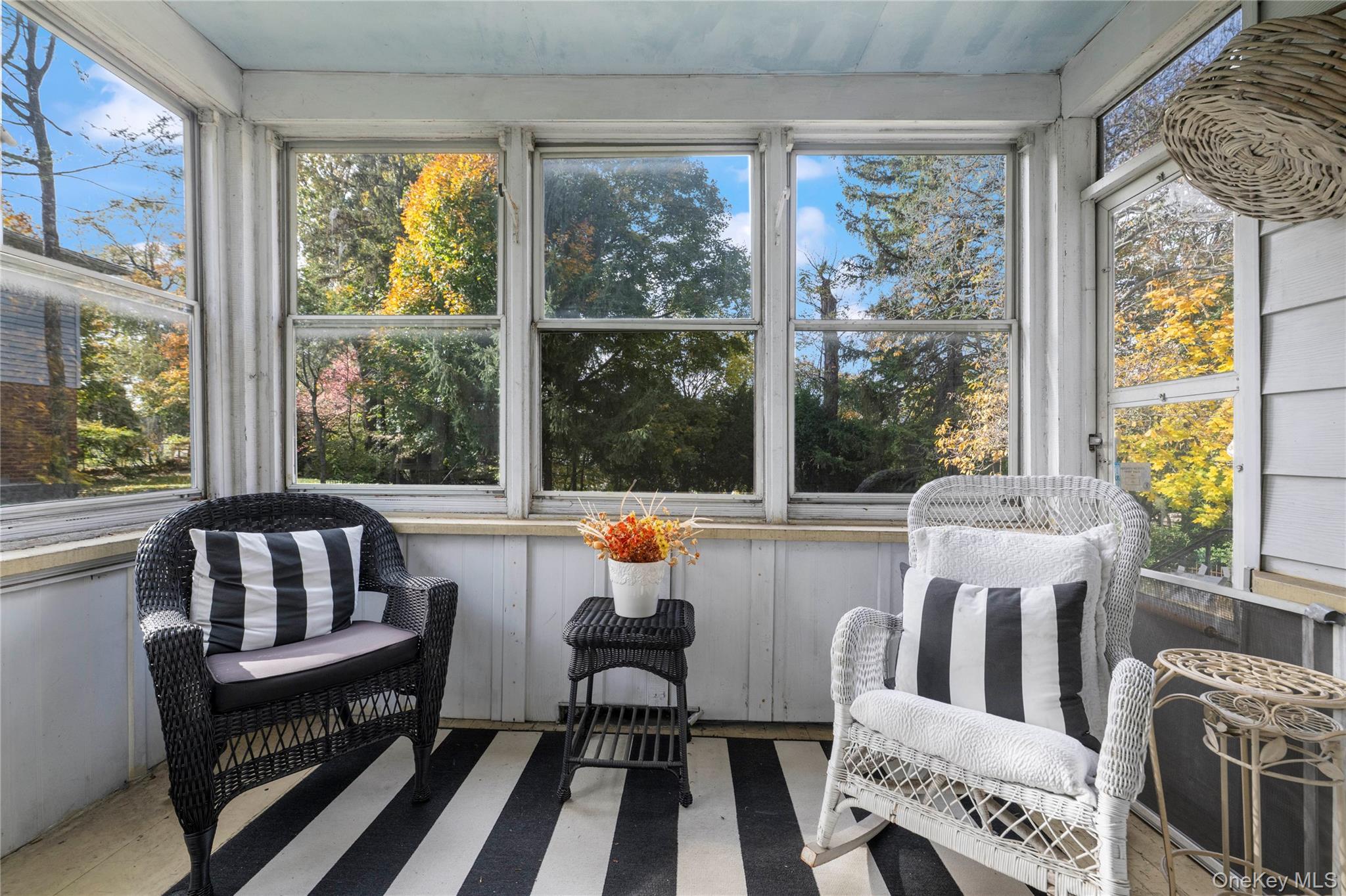 83 Sunnyside Drive, Yonkers, NY 10705