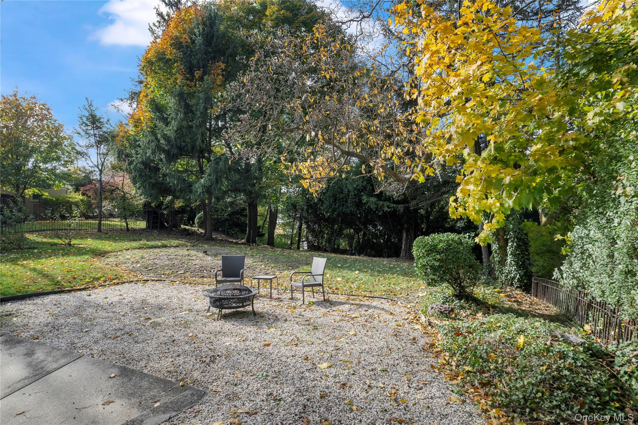 83 Sunnyside Drive, Yonkers, NY 10705