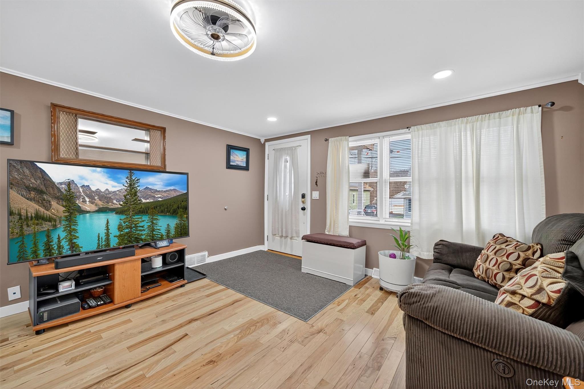 27-29 W Conkling Avenue, Middletown, NY 10940